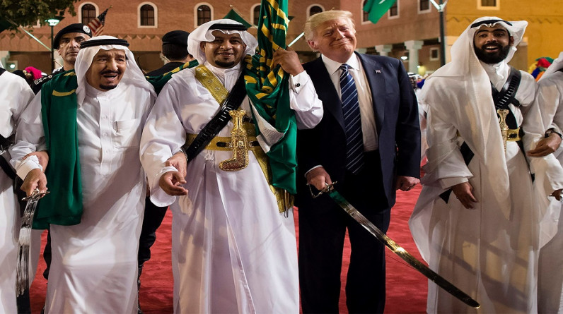 التوتر يتصاعد.. ترامب لا يريد لنتنياهو أن يفسد زيارته للخليج